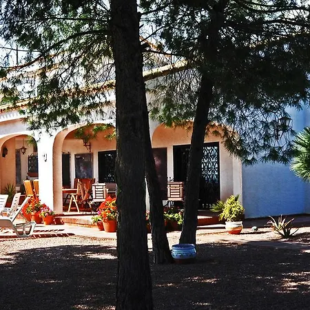 Casa Del Artista Bed & Breakfast *